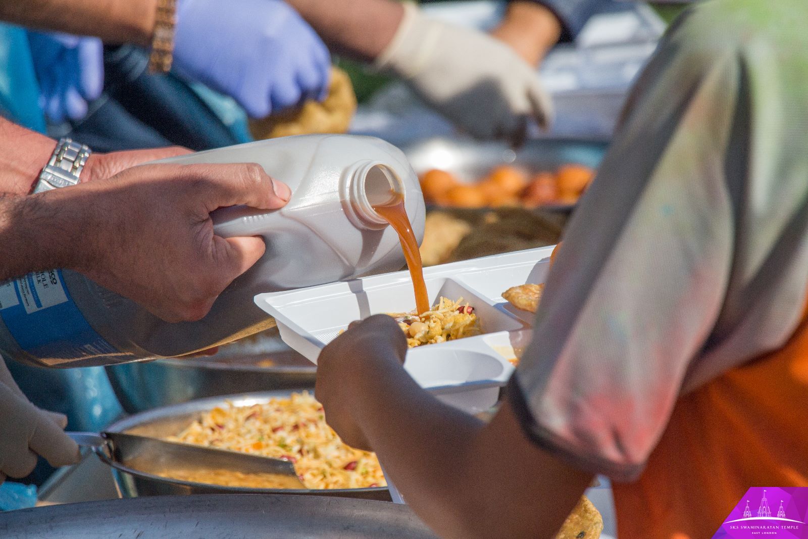 ©1987-2017 SKS Swaminarayan Temple East London